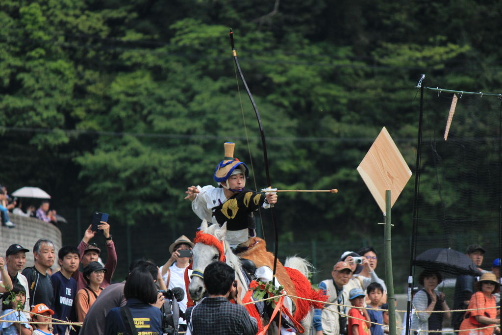 流鏑馬・弓を射る(^^)/