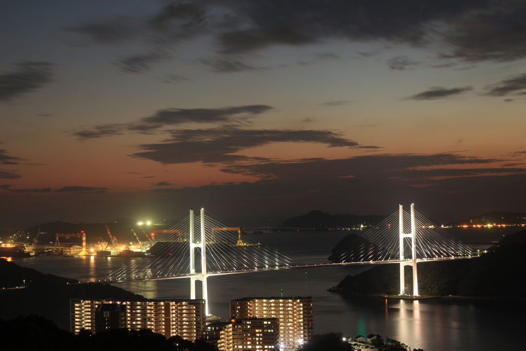 夜の女神大橋(^^)/