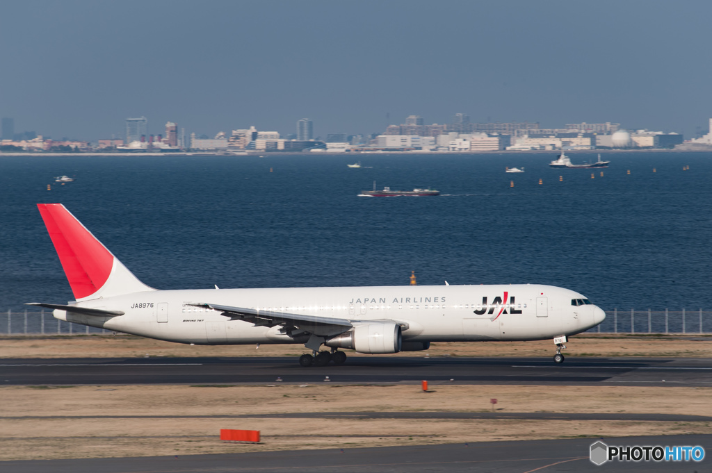 日本航空 ボーイング 767-300 (JA8976)