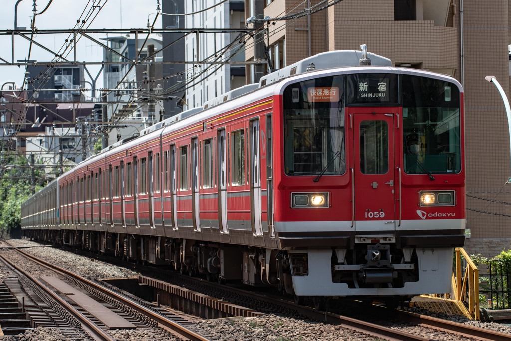 【祝 箱根登山電車 全線復旧】