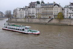 2016 Nov Paris3