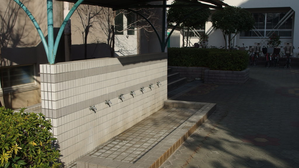 P2162823