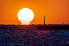 だるま夕陽