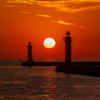 夕陽と灯台