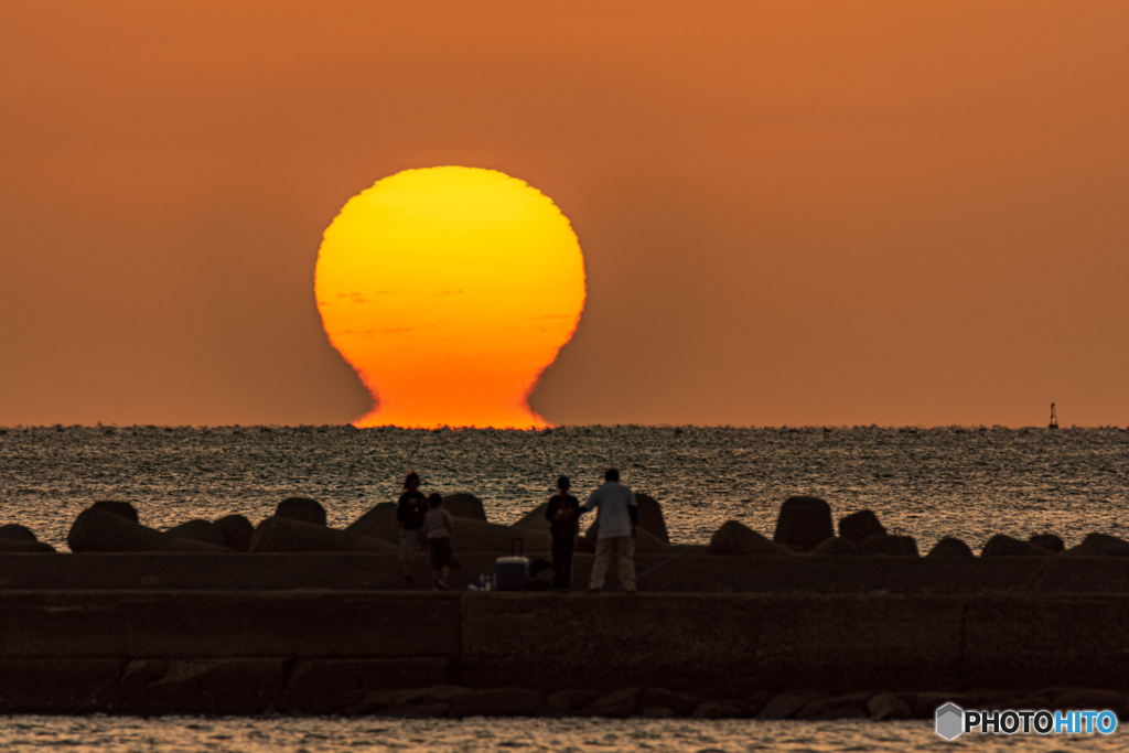 だるま夕日