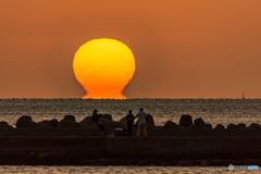 だるま夕日