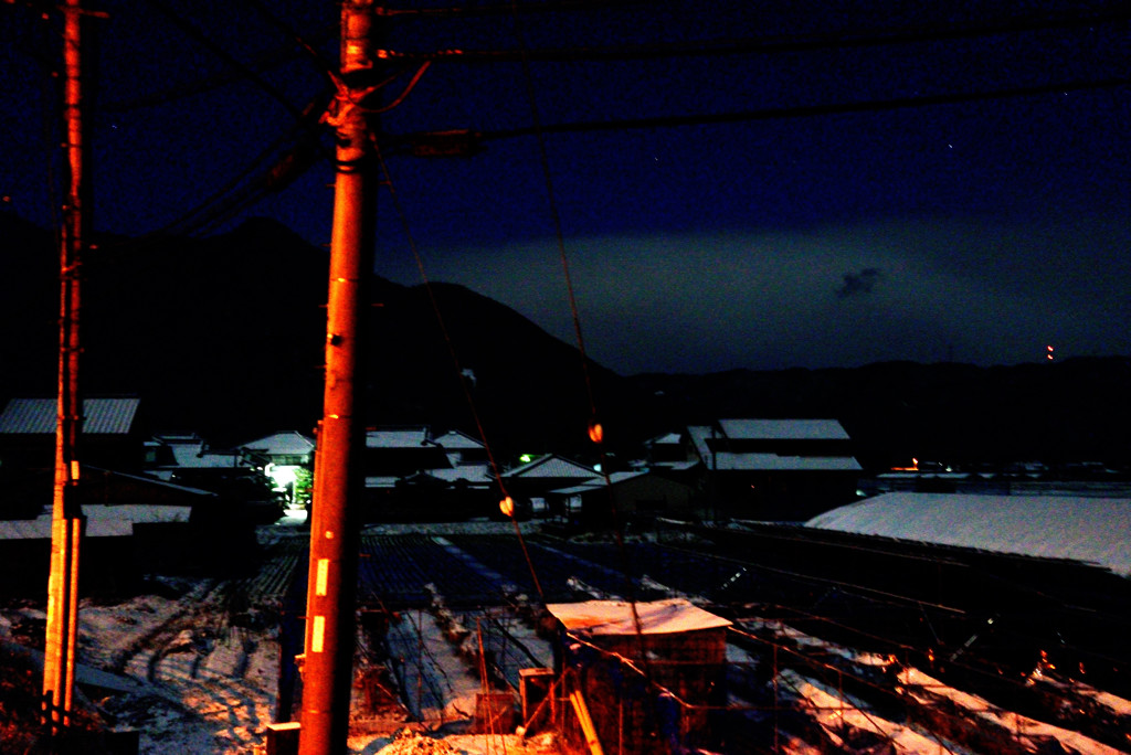 雪の中の農村集落 2