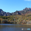 戸隠山と鏡池