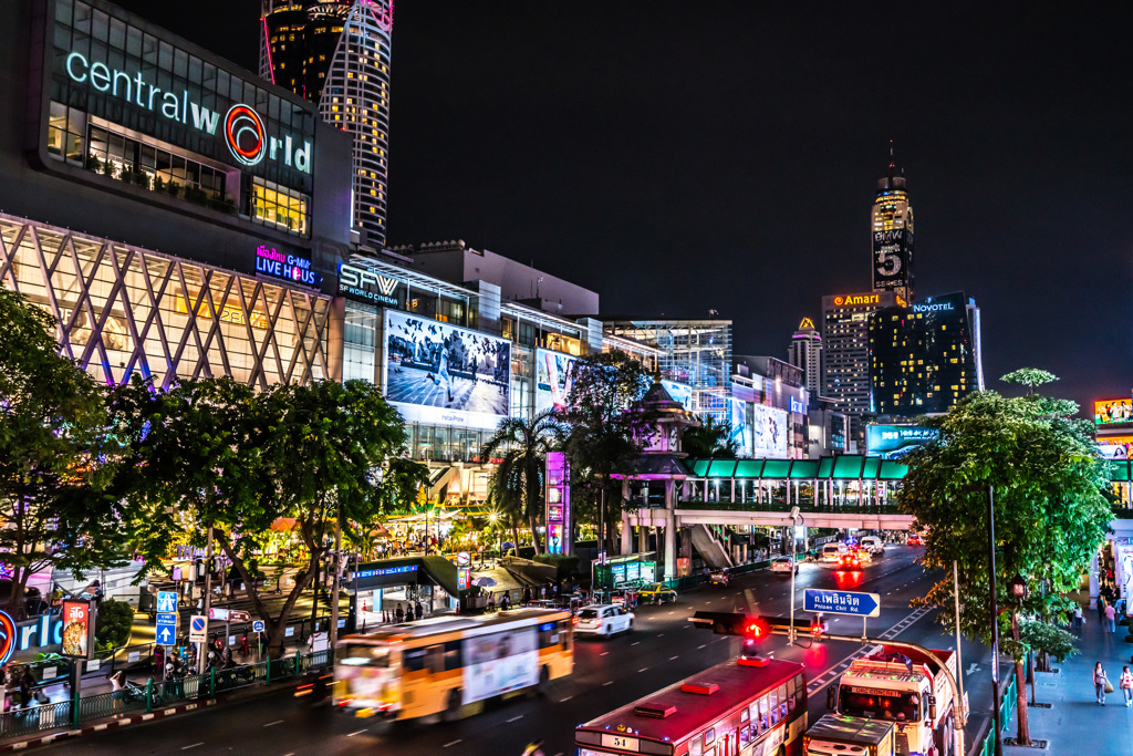 Central World（Bangkok Night）