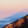 薄雲に映る影富士