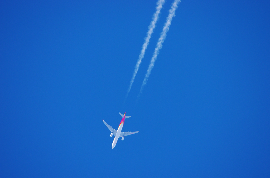 厚木基地上空