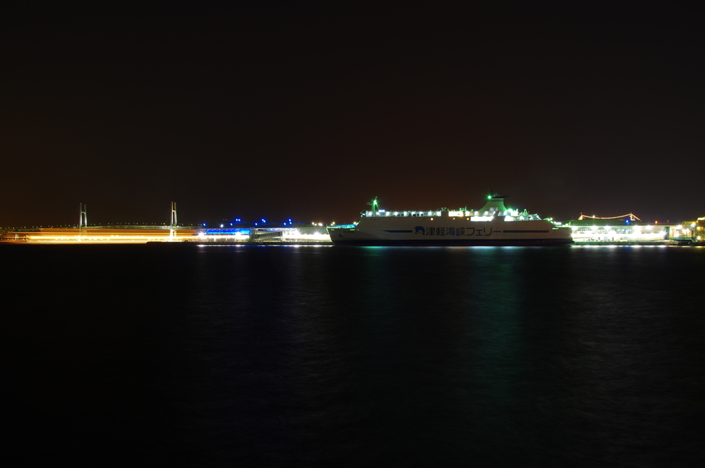 大桟橋の津軽海峡フェリー
