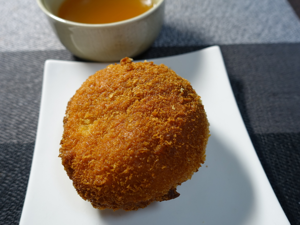ひるゴパン～ビーフカレーパン