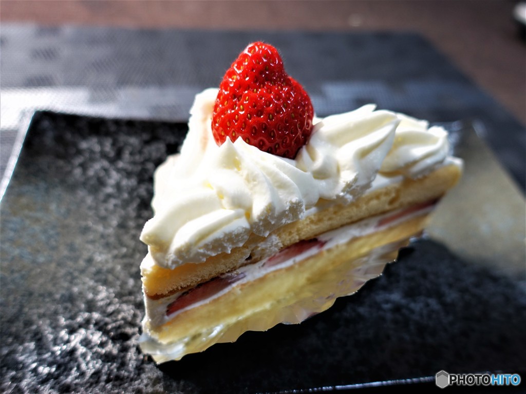 寝る前のケーキは・・・