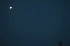 陽の落ちたベランダから