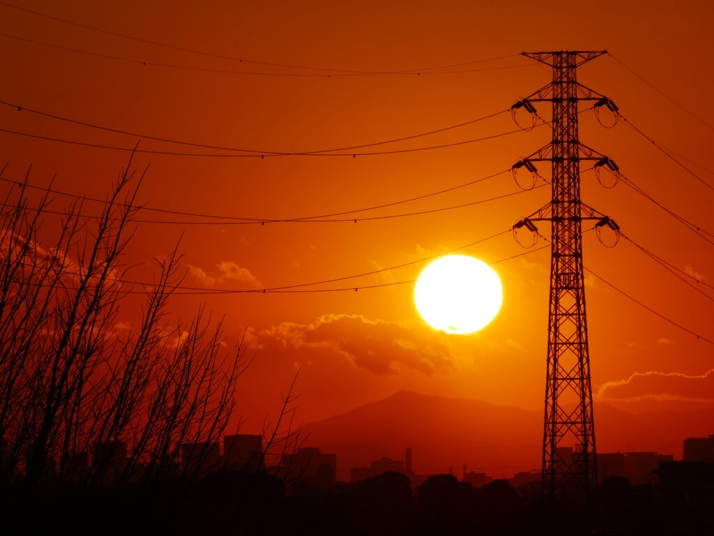 燃える夕陽に