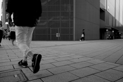 急ぐ
