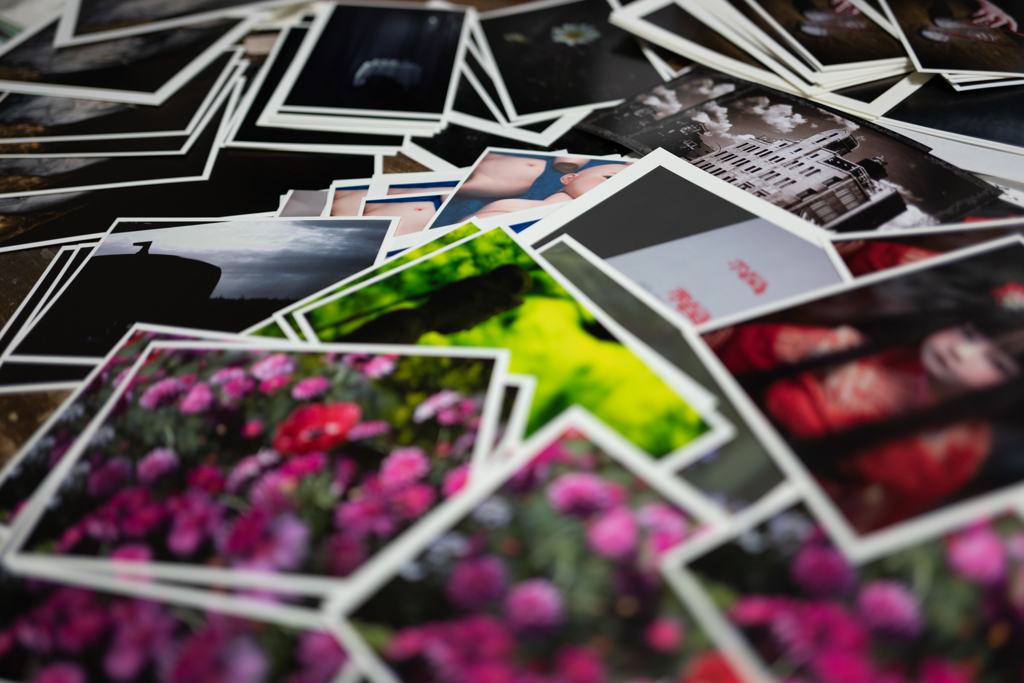 「　♦️写真展　〜街と花と人形と〜♦️　」