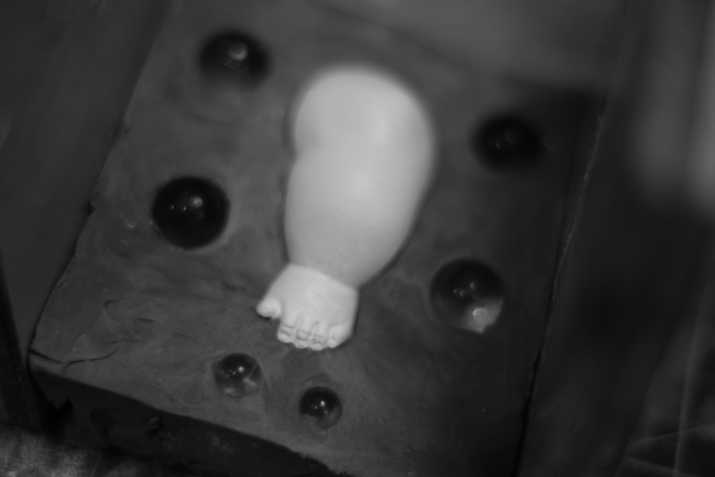 いにしえの御所人形　〜這い子〜