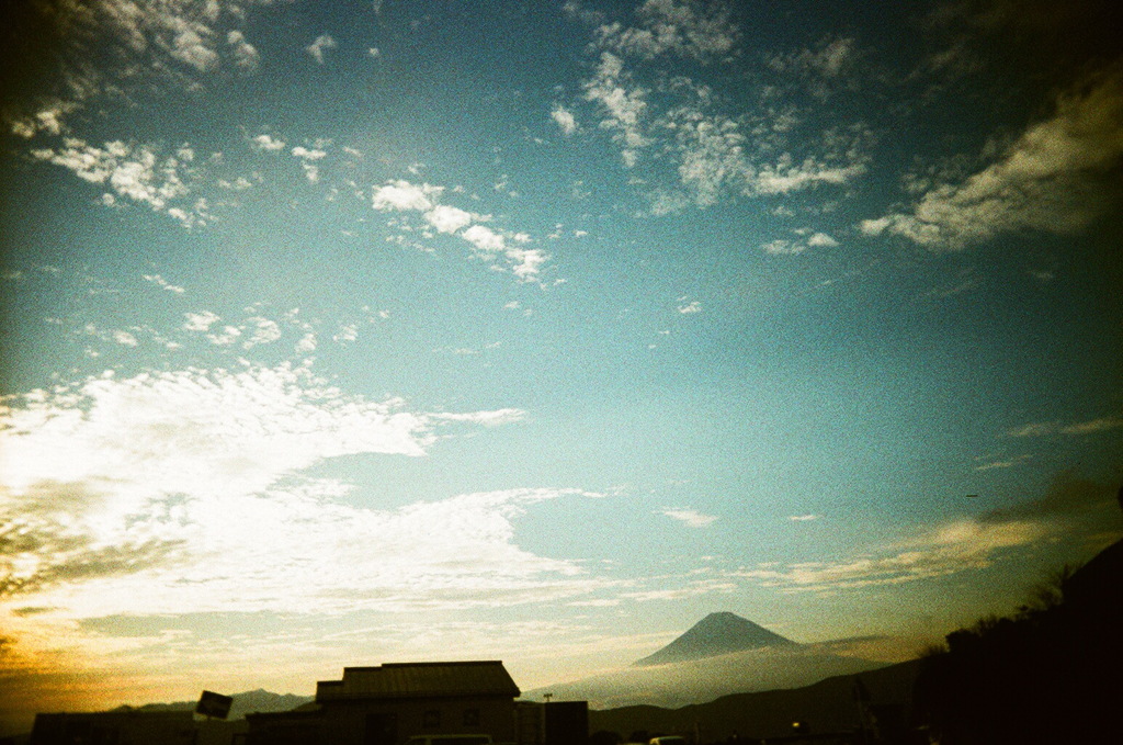富士山のある夕景