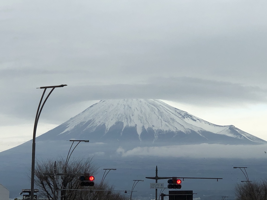信号待ちで富士山　2