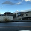 信号待ちの富士山