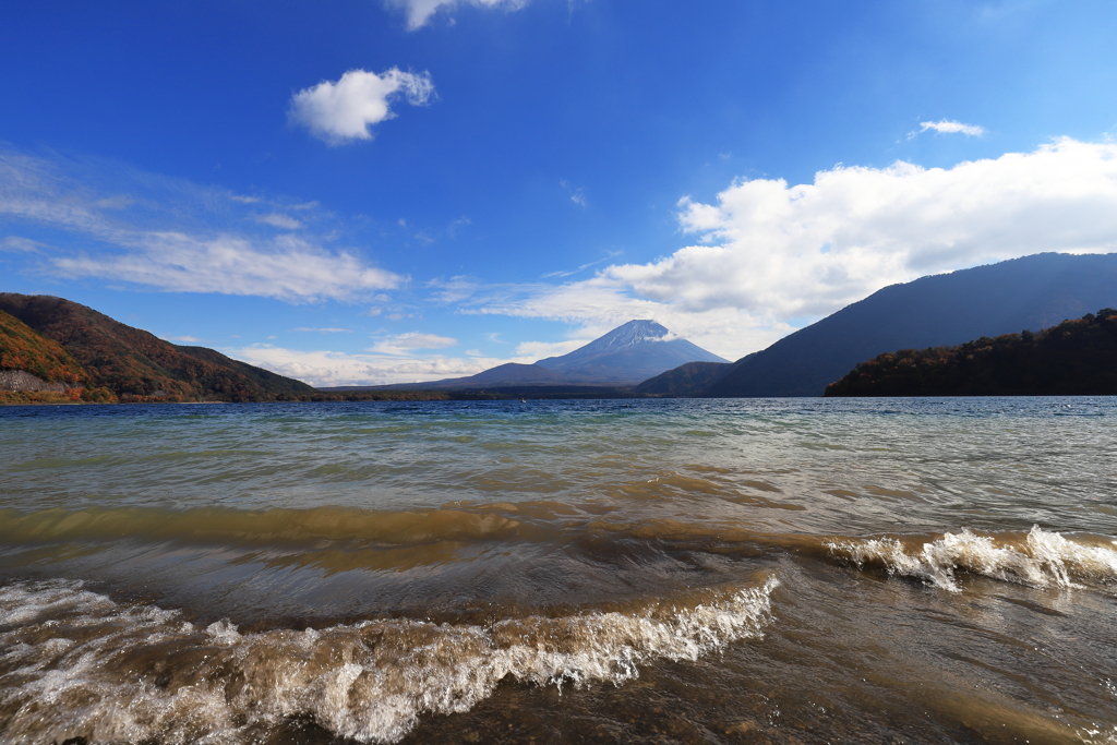 本栖湖畔にて