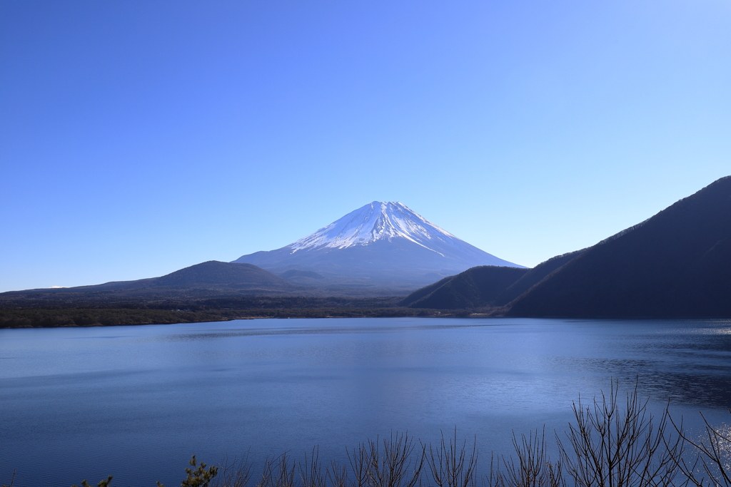 本栖湖より　1