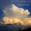 湧き立つ雲