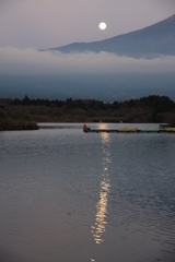 田貫湖の富士景　19