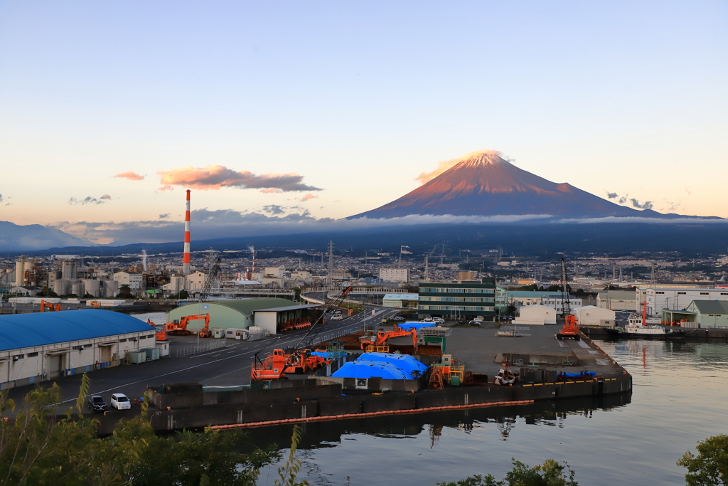 富士と港の見える公園　4
