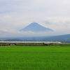 富士とトンボと新幹線
