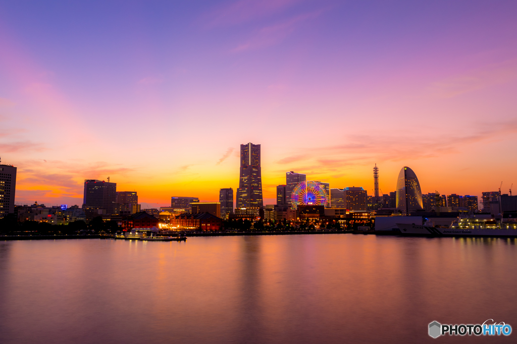 横浜の夕暮れ