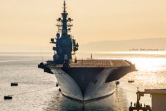 護衛艦いずも DDH-183