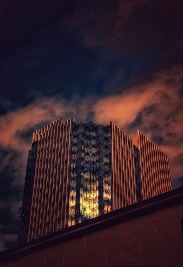 夕日に燃える時