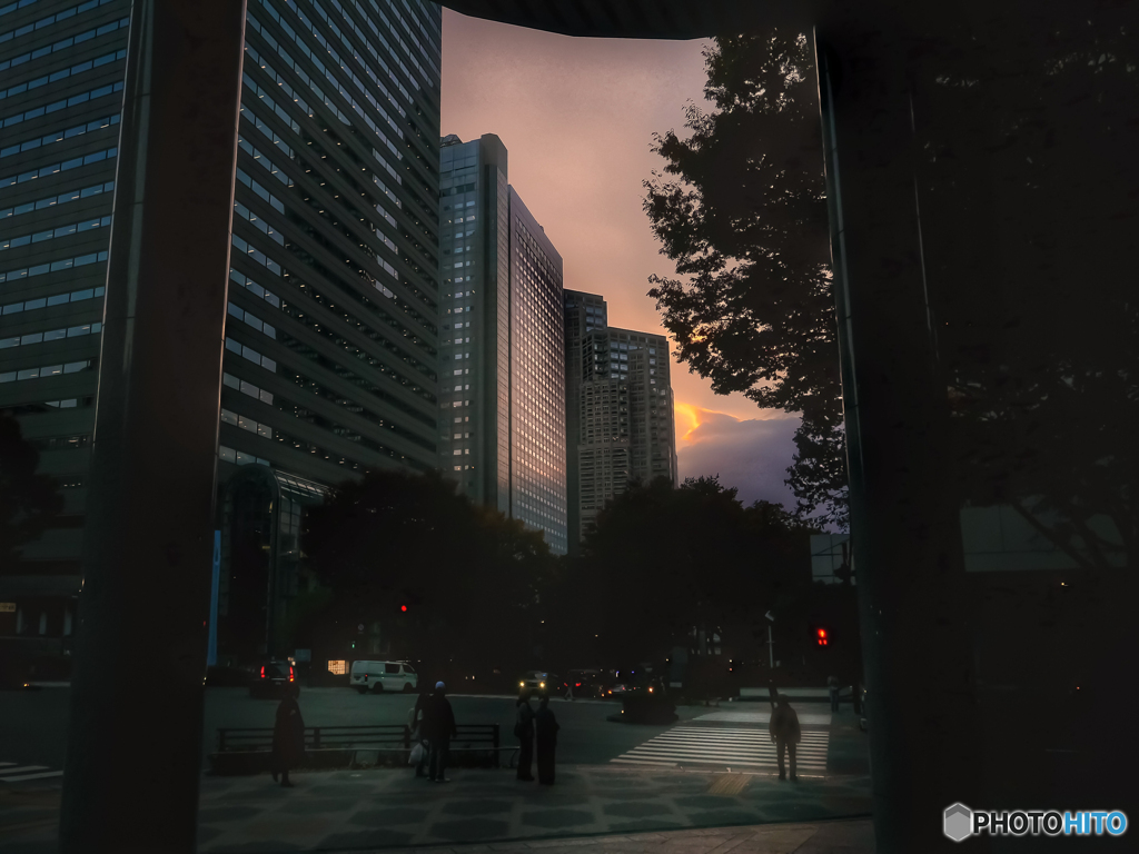 夕暮れの新宿