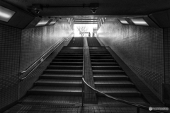 地下階からの階段