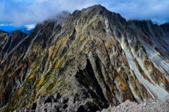 奥穂高岳現る