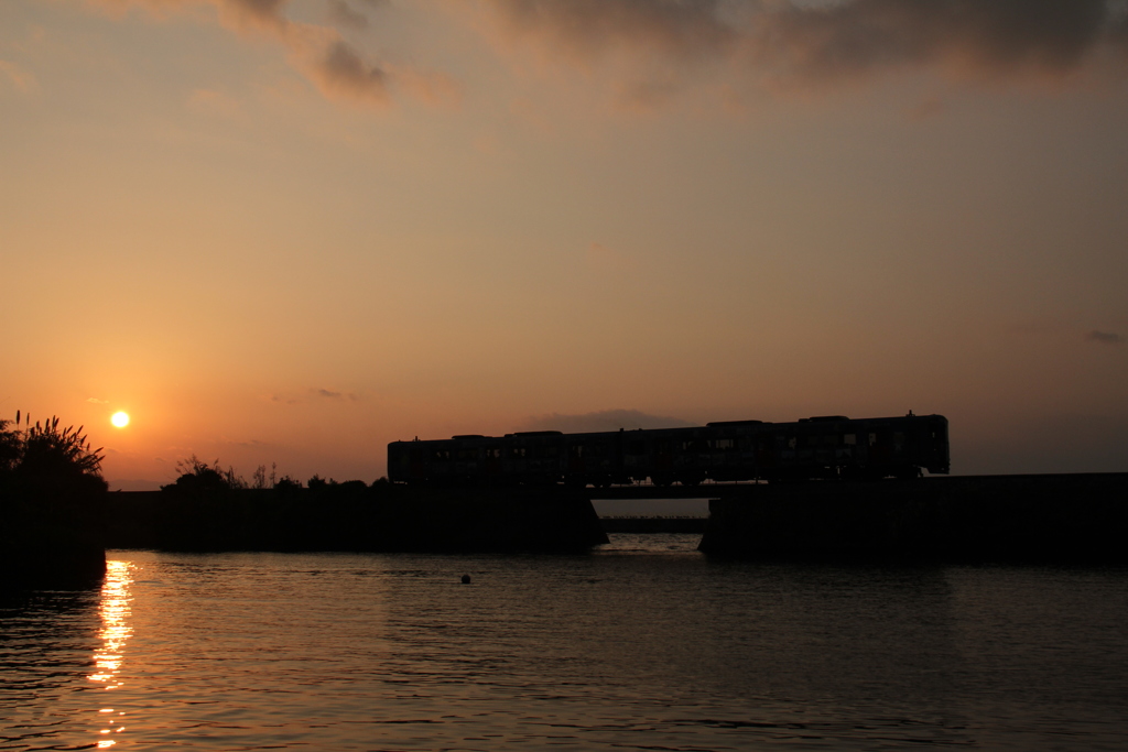 里郷の夕日