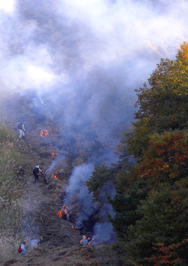 山焼き1