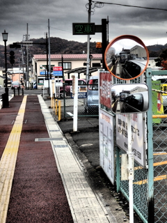 通りにて