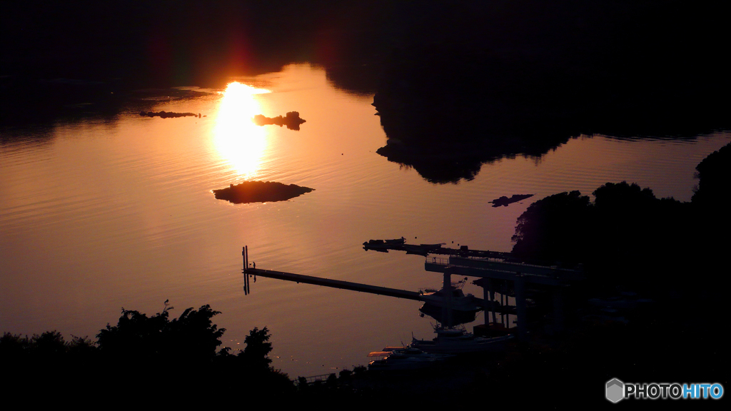 夕湖面
