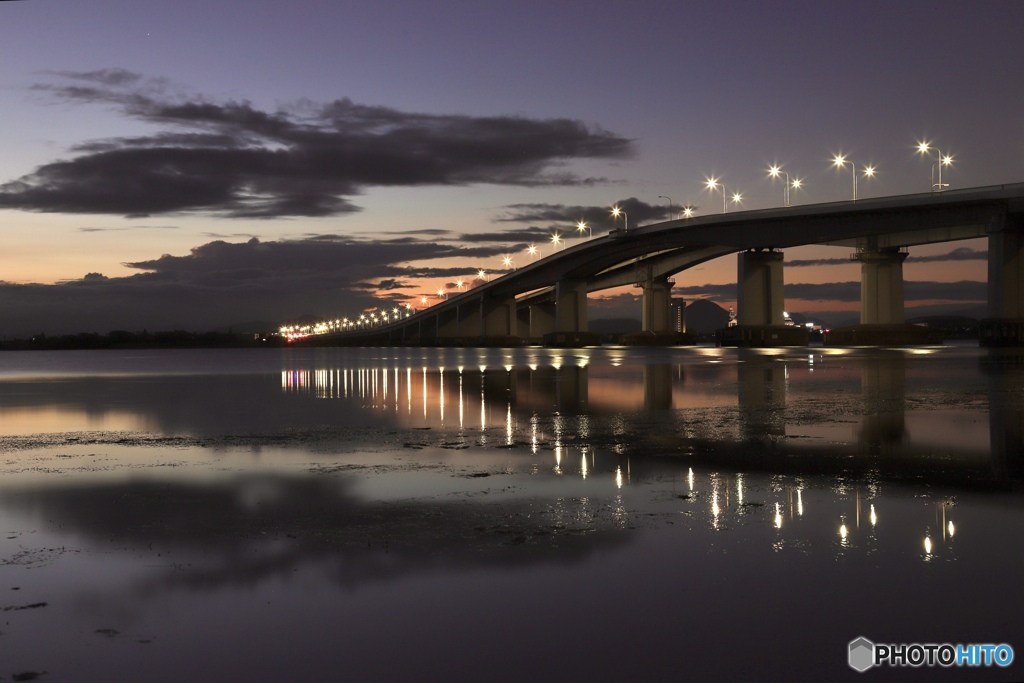 琵琶湖大橋