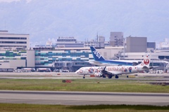 ミャク　ミャク　JET