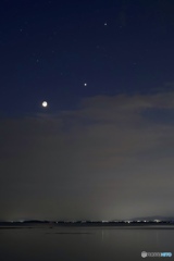夜明け前