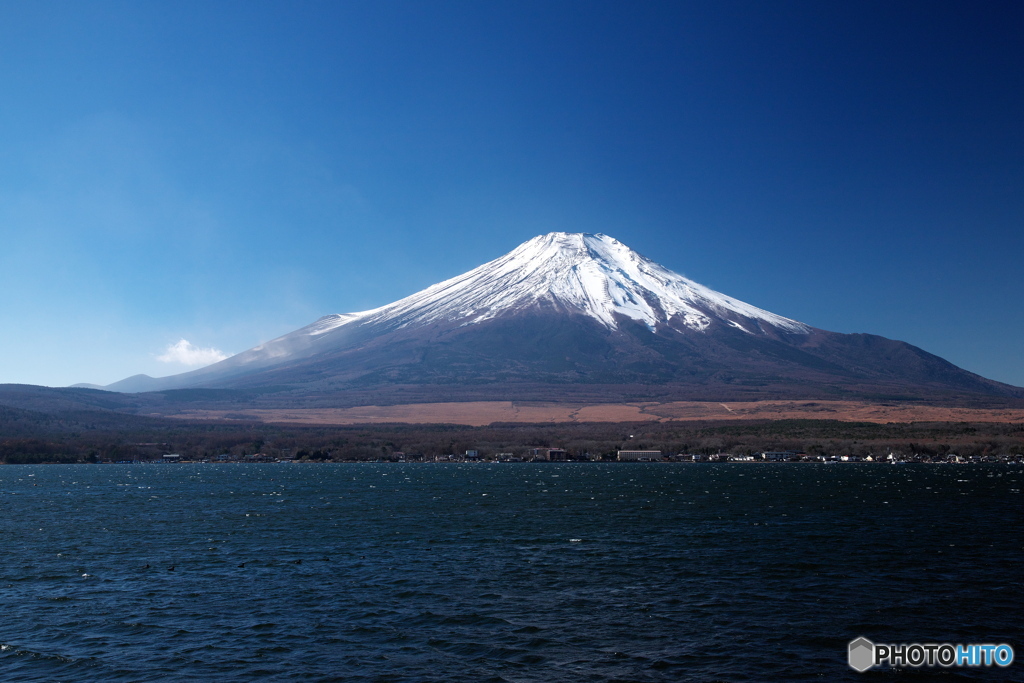 湧き出る