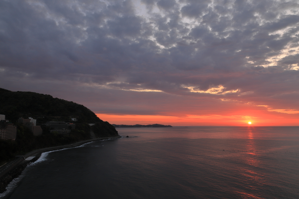 真鶴岬　日の出