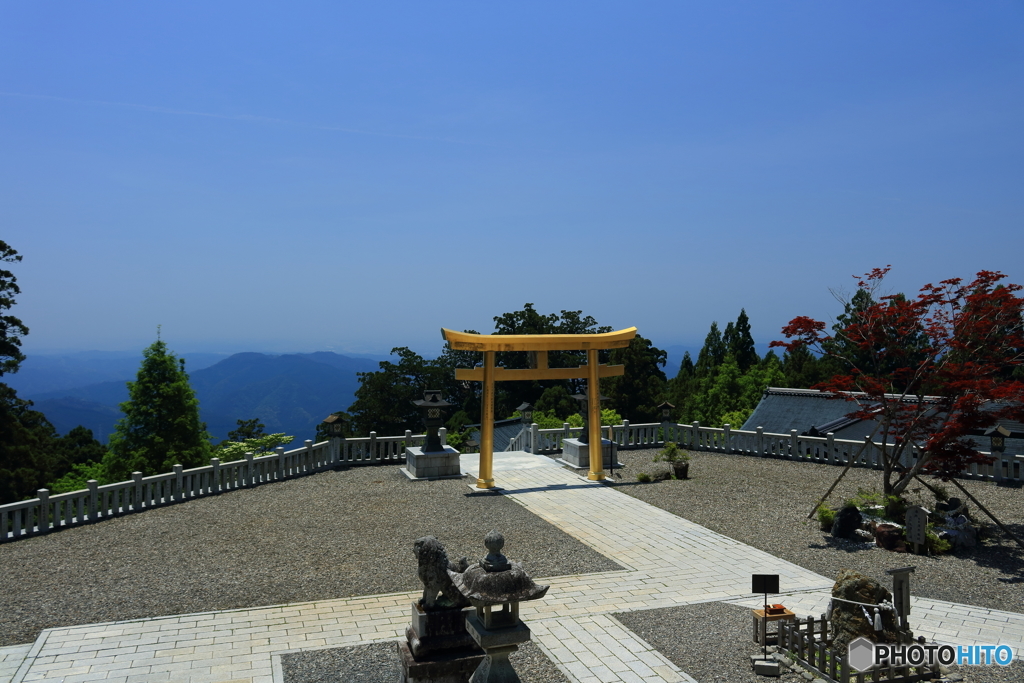 秋葉山本宮秋葉神社　幸福の鳥居