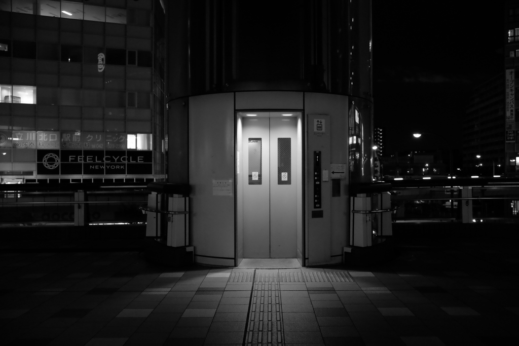 エレベーター