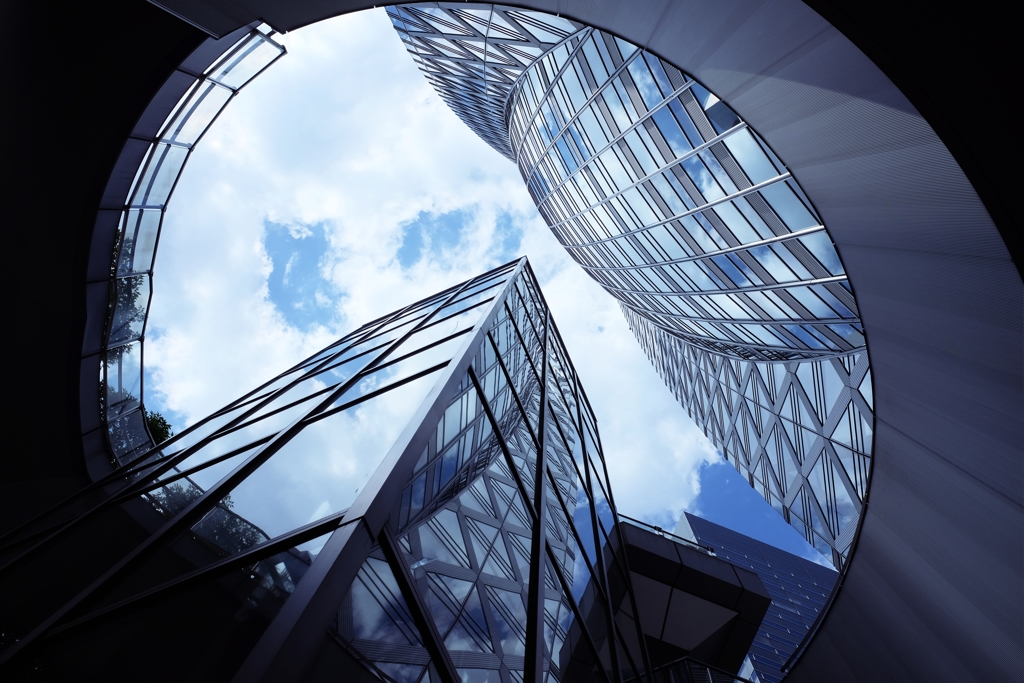 モード学園コクーンタワー